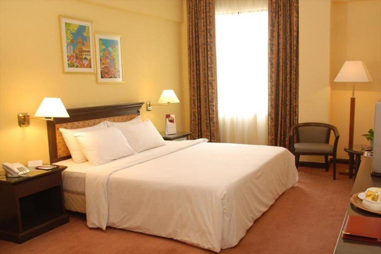 Kuala Lumpur International Hotel מראה חיצוני תמונה