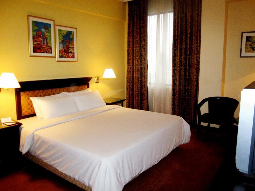 Kuala Lumpur International Hotel מראה חיצוני תמונה