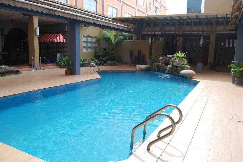 Kuala Lumpur International Hotel מראה חיצוני תמונה