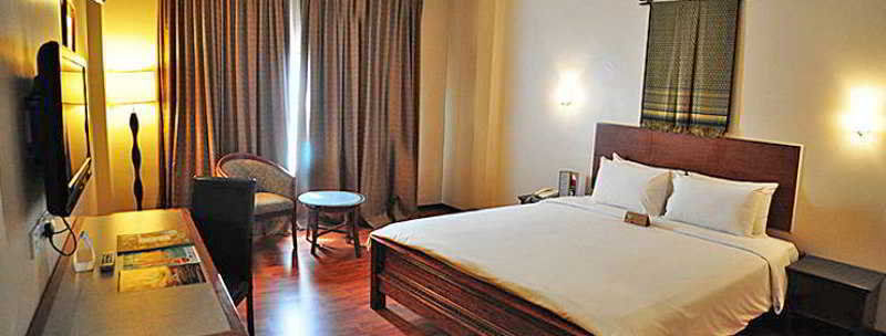 Kuala Lumpur International Hotel מראה חיצוני תמונה