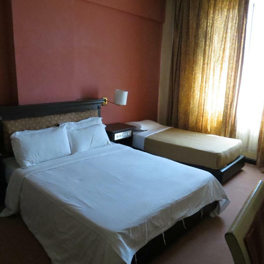 Kuala Lumpur International Hotel מראה חיצוני תמונה