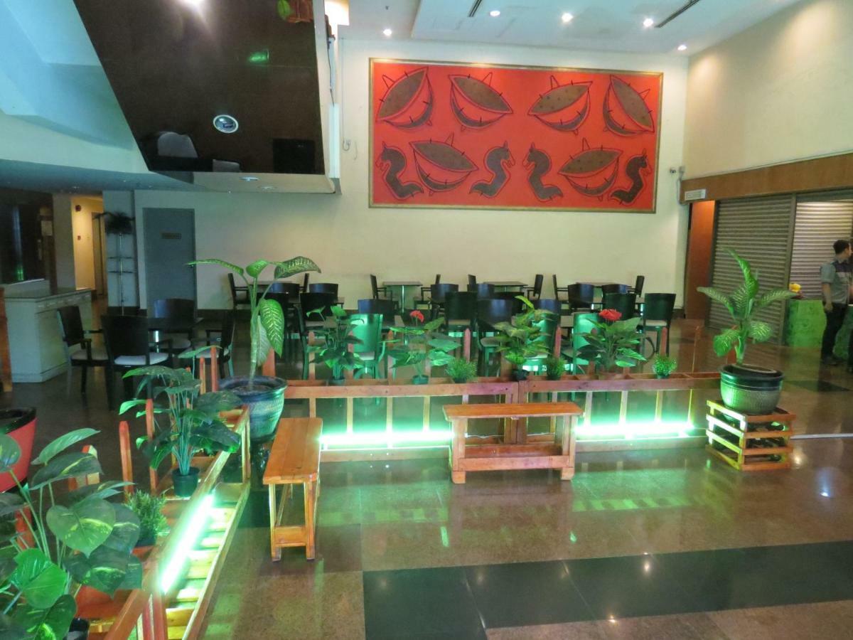Kuala Lumpur International Hotel מראה חיצוני תמונה